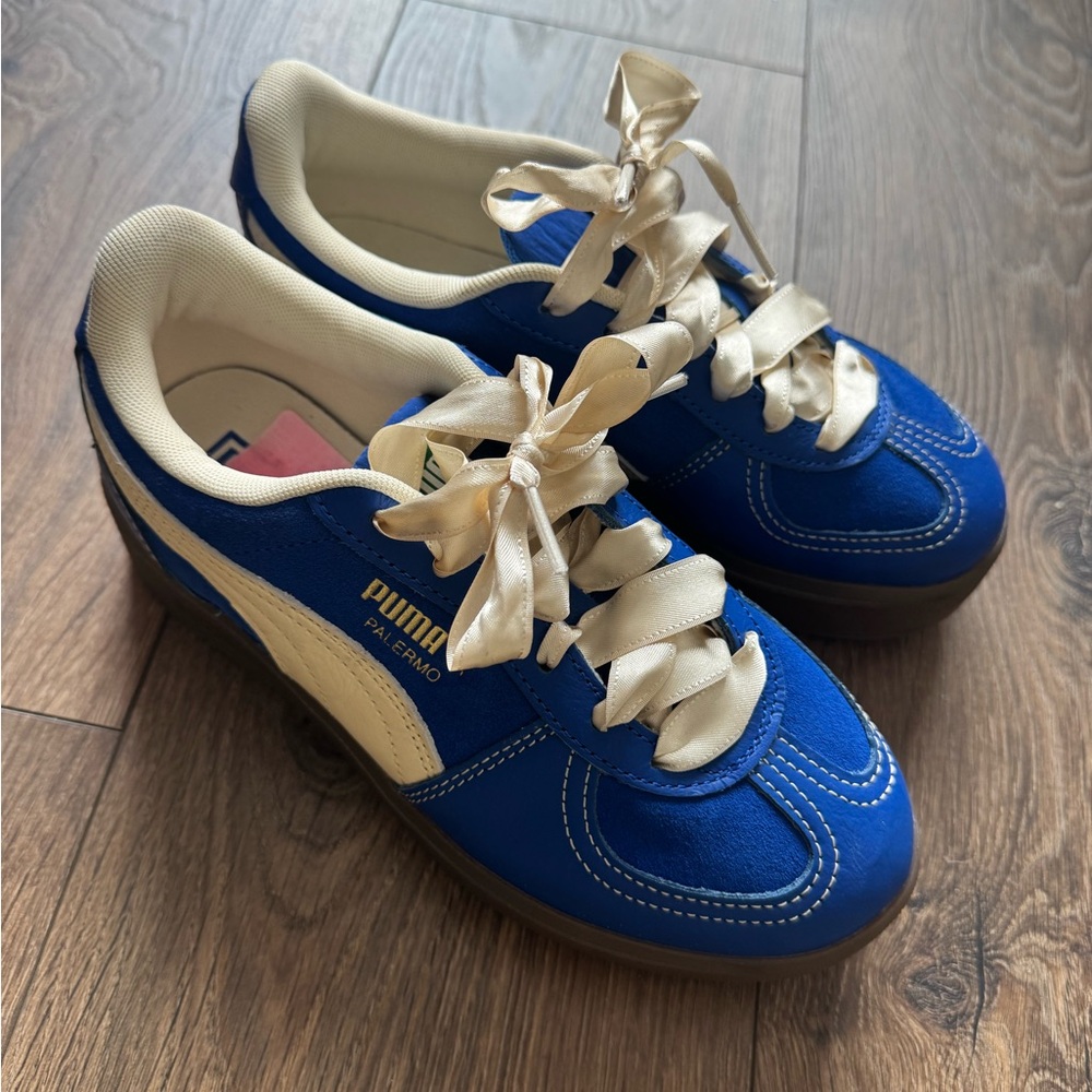 Puma Palermo Free People Blue and Cream Sneakers